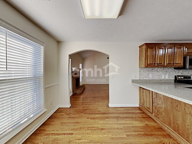Building Photo - 399 Meigs Dr