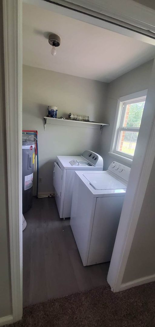 Building Photo - New Brockton!!!