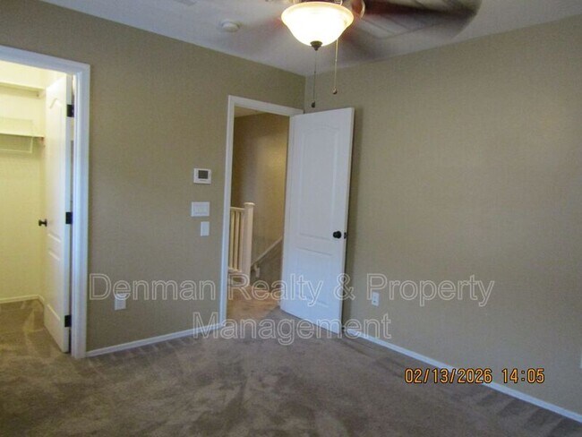 Building Photo - 2626 S Key Biscayne Dr