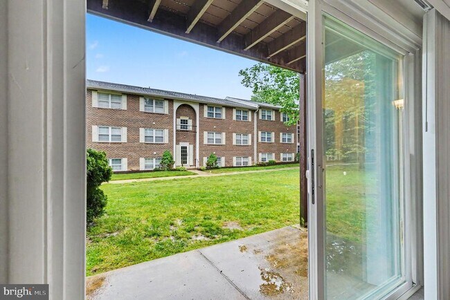 Building Photo - 208 Timber Trail