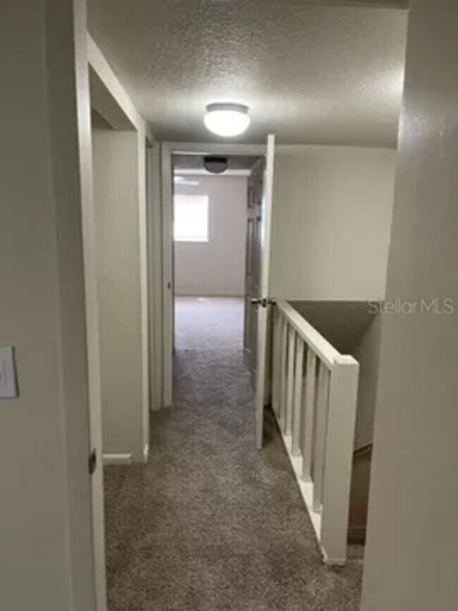 Building Photo - Charming 2BR Condo in Brandon