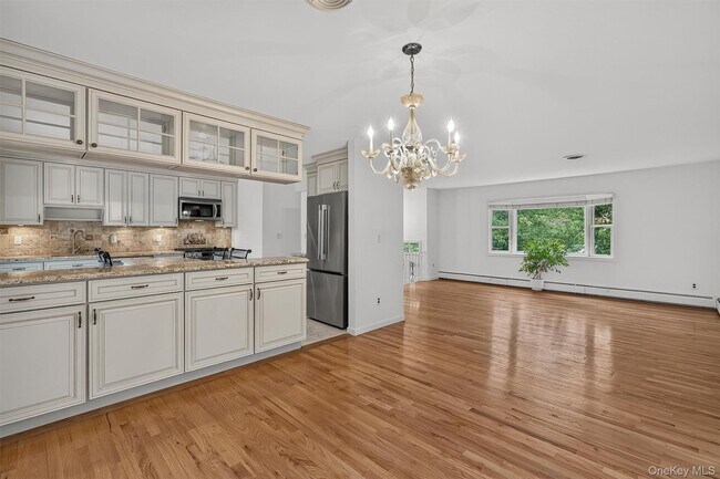 Building Photo - 234 Betsy Ross Dr