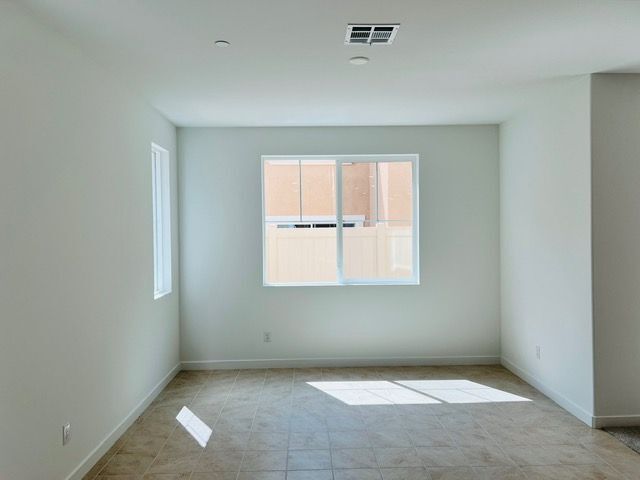 Building Photo - 16739 Plantain Wy