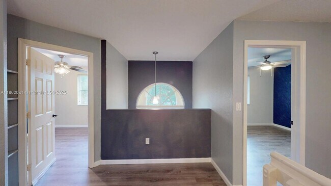 Building Photo - 238 Magnolia Ave