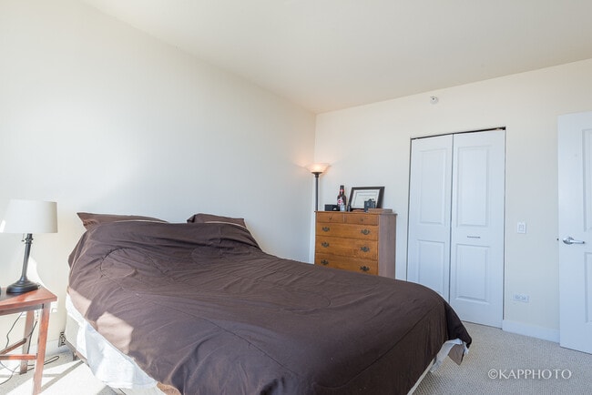 Building Photo - 200 N Jefferson St