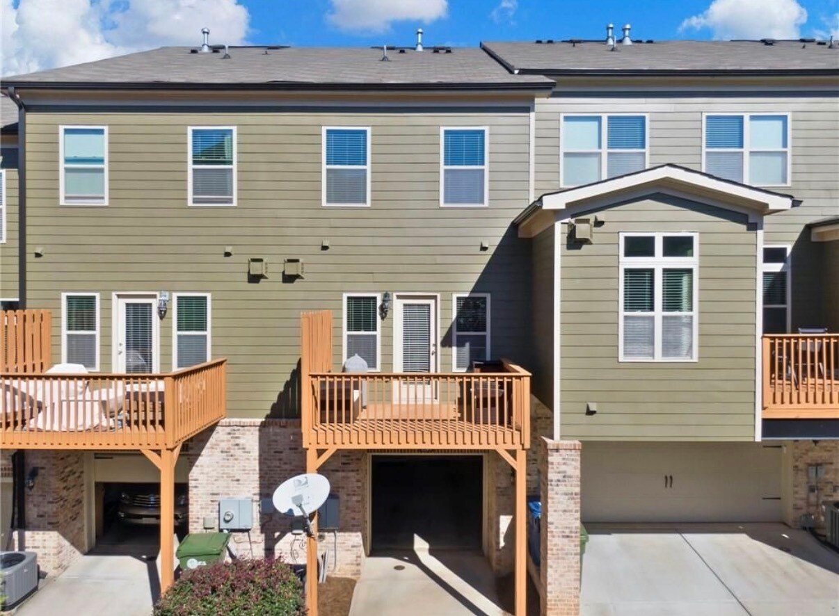 Building Photo - 1197 Lavista Cir NE