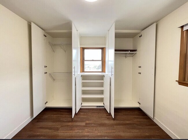 Building Photo - 2916 Johnson Ave NW