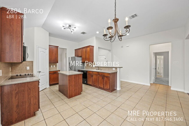 Building Photo - 2804 Barco