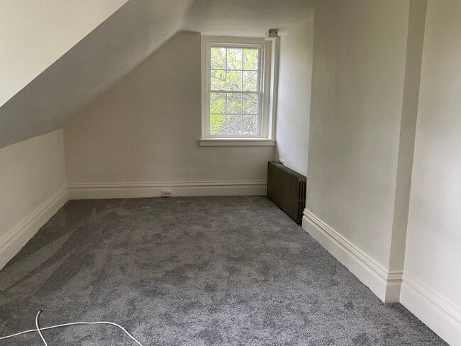 Building Photo - 229 Cocoa Ave