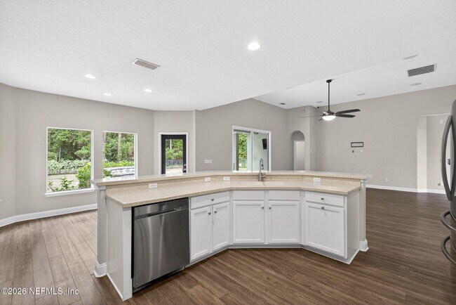 Building Photo - 85667 Berryessa Way