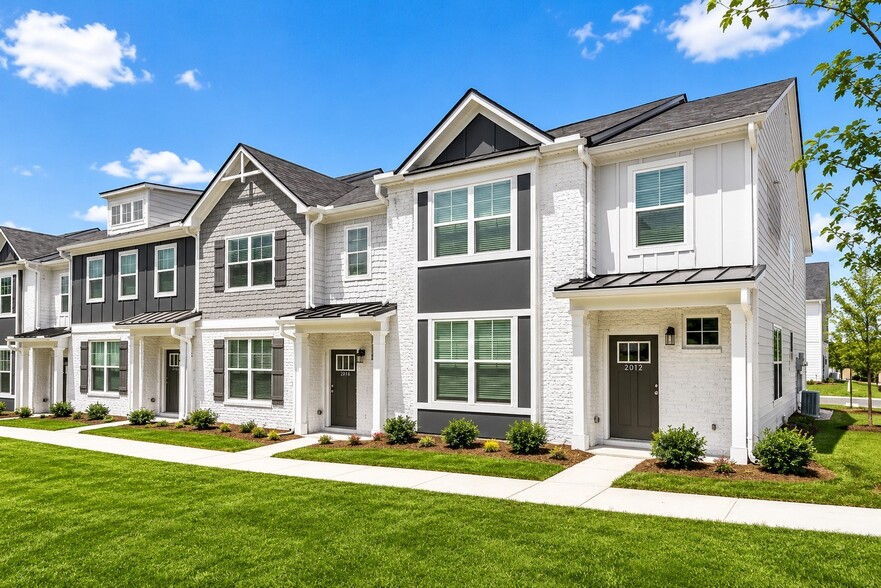 Building Photo - 3428 Stella Ct