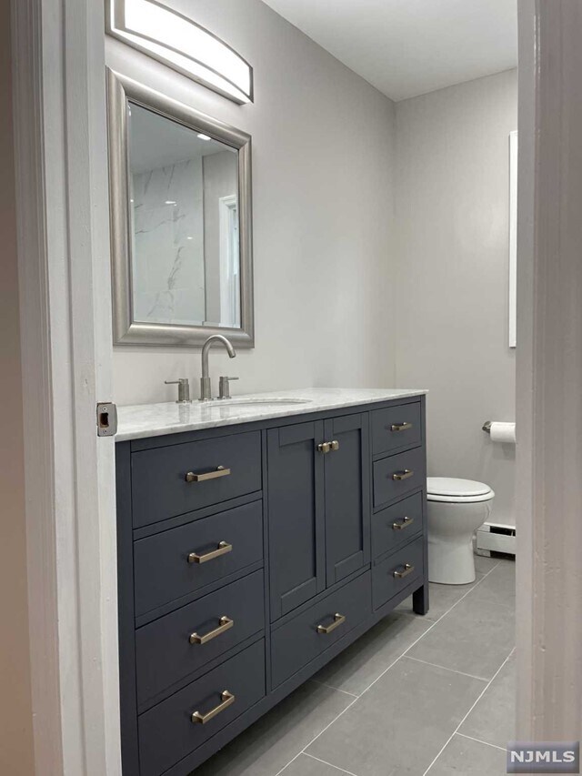 Building Photo - 411 Elm St