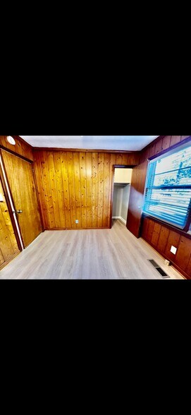 Building Photo - 4222 Yates Dr