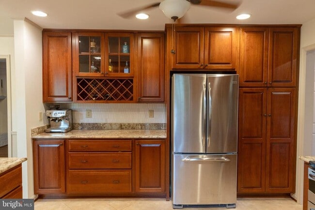 Building Photo - 44752 Green Acre Ln