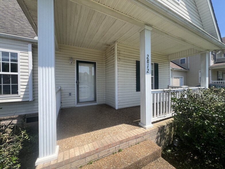 Building Photo - 2812 Hydes Ferry Rd
