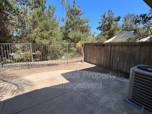 Building Photo - 2541 Garnet Peak Rd