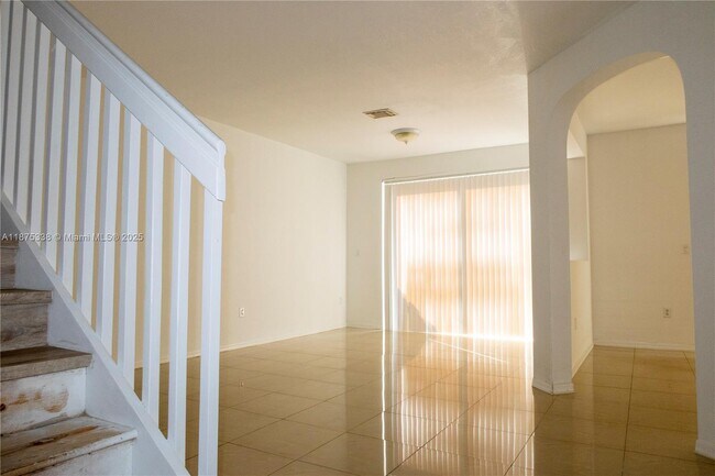 Building Photo - 13864 SW 273rd Terrace