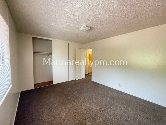 Building Photo - 1502-1508 Valle Vista Ave