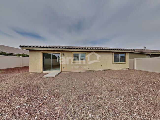 Building Photo - 3017 Prairie Princess Ave