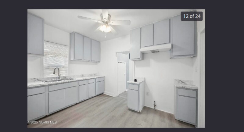 Building Photo - 1518 Buckingham St