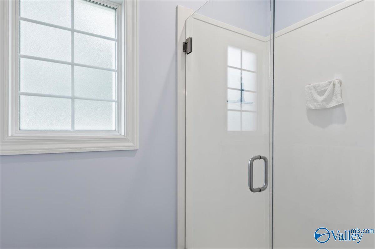 Primary shower - 2627 Mountain Stream Way SE