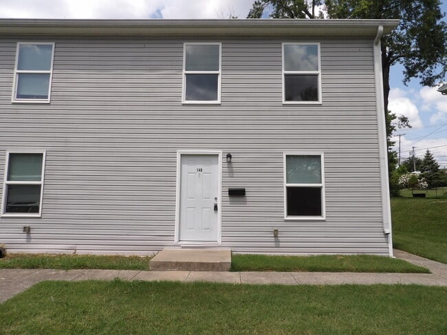 Building Photo - 140 Thistlewood Ave