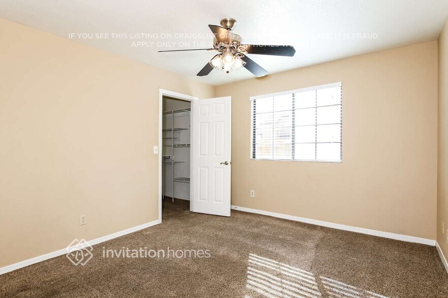 Building Photo - 5550 W Garden Dr