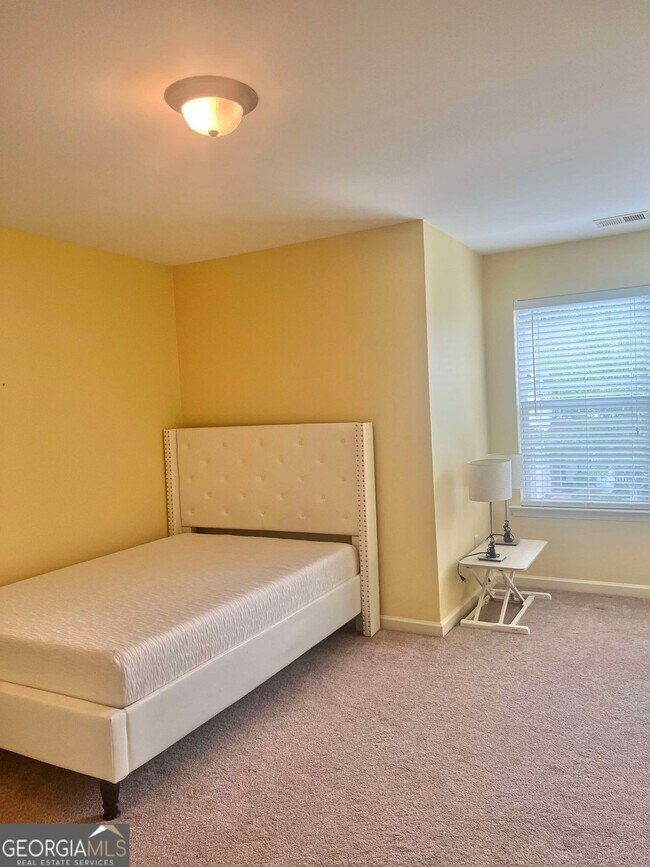 Building Photo - 3605 Silver Brooke Ln