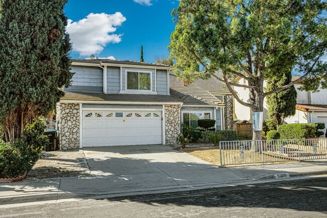 Building Photo - 19360 Windrose Dr