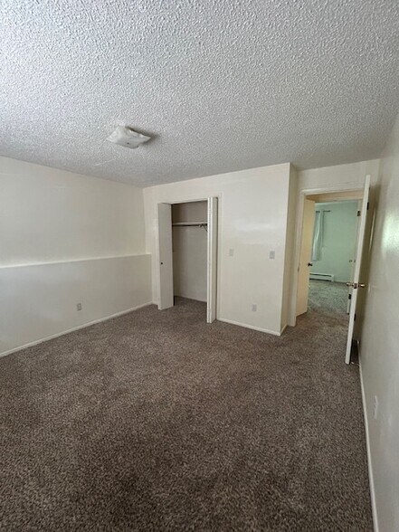 Building Photo - 509 Mountain View Pl