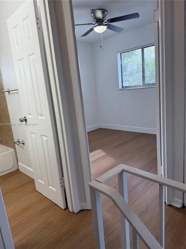 Building Photo - 180 NE 71st St