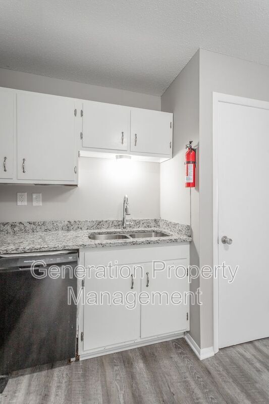 Building Photo - 113 Goodson Ave