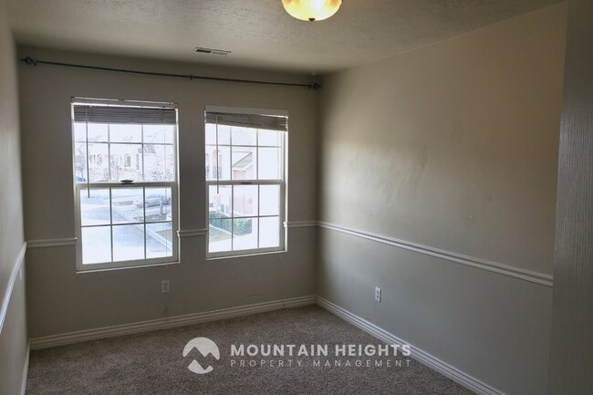 Building Photo - 3113 Provence Ln