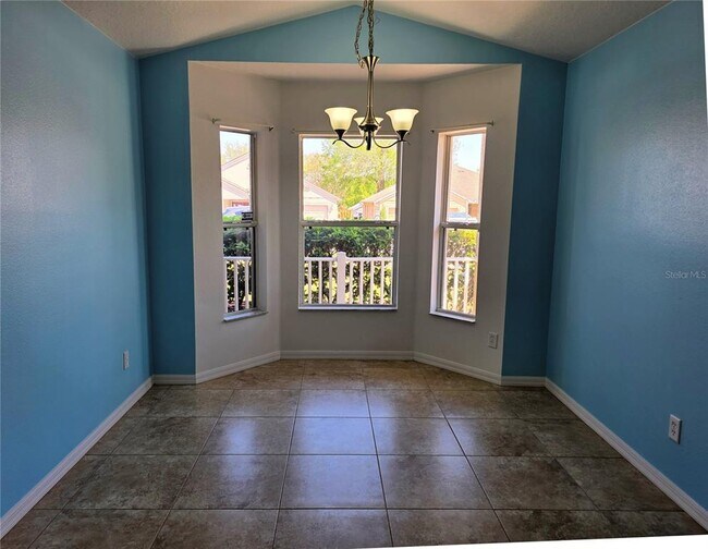 Building Photo - 2076 Newtown Rd