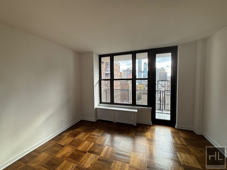 Building Photo - EAST 35 STREET