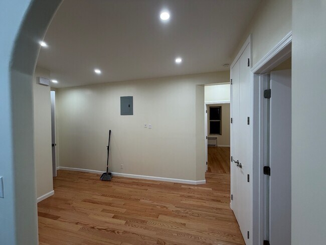 Building Photo - 1917 Avenue O