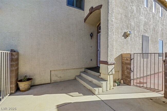 Building Photo - 4626 Camden Bridge St