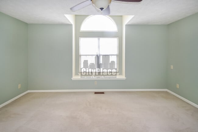 Building Photo - 7497 Charrington Ct