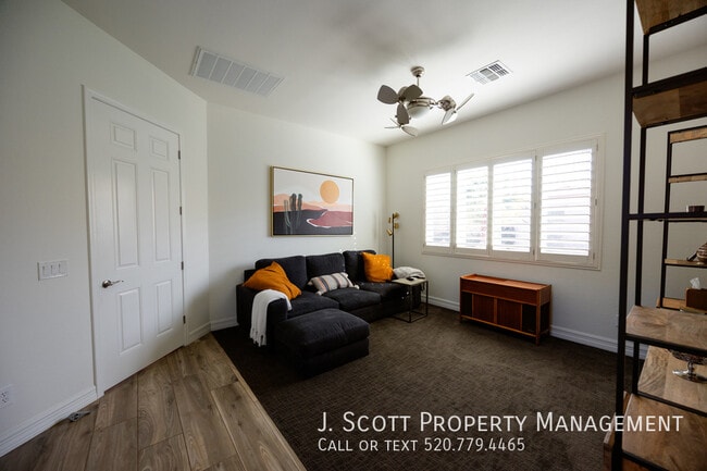 Building Photo - 15646 W Ashland Ave