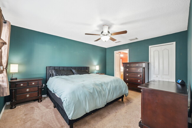 Building Photo - 3316 Pine Top Dr
