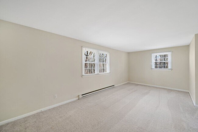 Building Photo - Andover, CT- One bedroom one bath apt in a gorgeous country setting.  It is time for a new start!