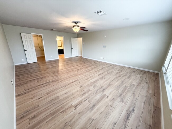 Building Photo - 3423 Maitland