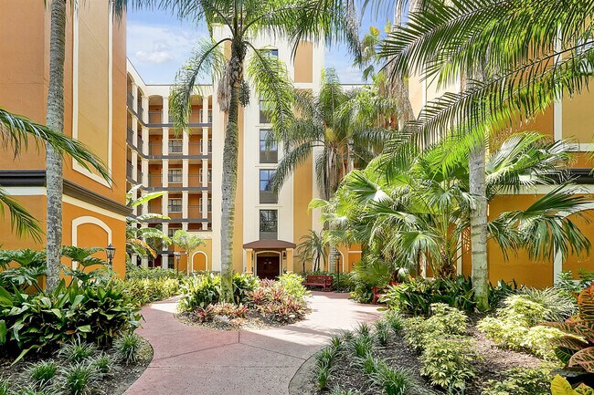 Building Photo - 12538 International Dr