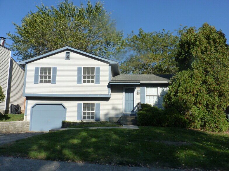 Front view - 8354 Waco Ln