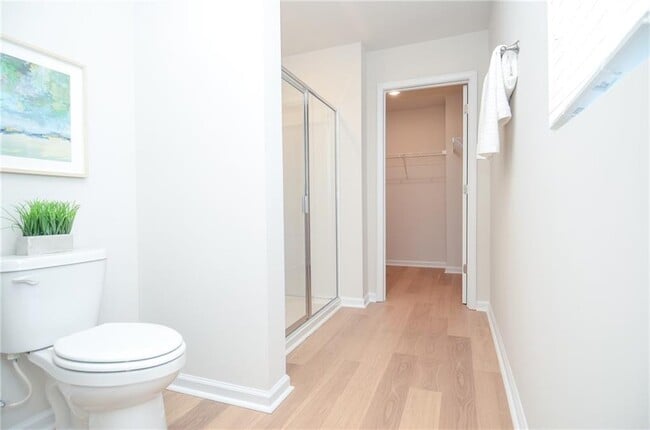 Building Photo - 4553 High Rdg Ct