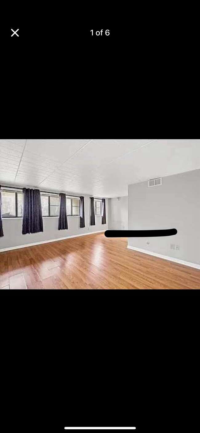 Primary Photo - 321 Ridge Point Cir