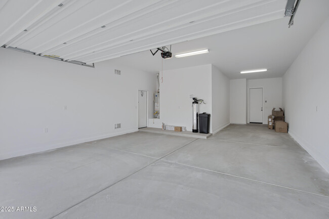 Building Photo - 3624 N 59th St