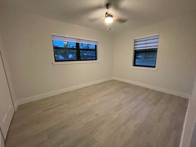 Building Photo - 8260 SW 98th St