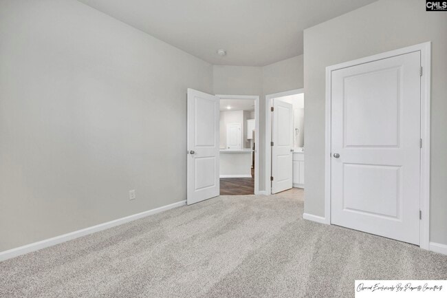 Building Photo - 223 Sunny Hl Dr