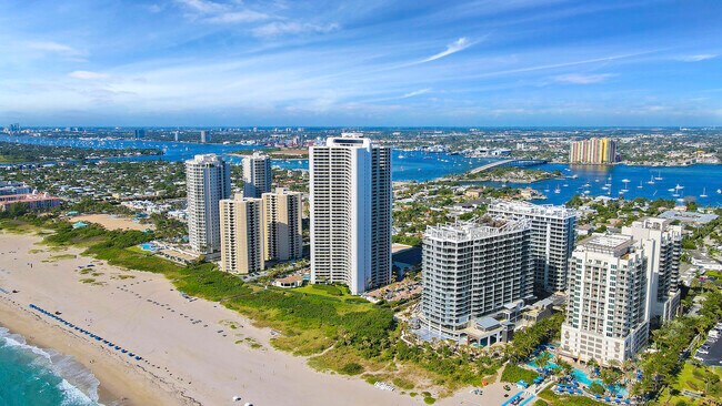 Building Photo - 3000 N Ocean Dr